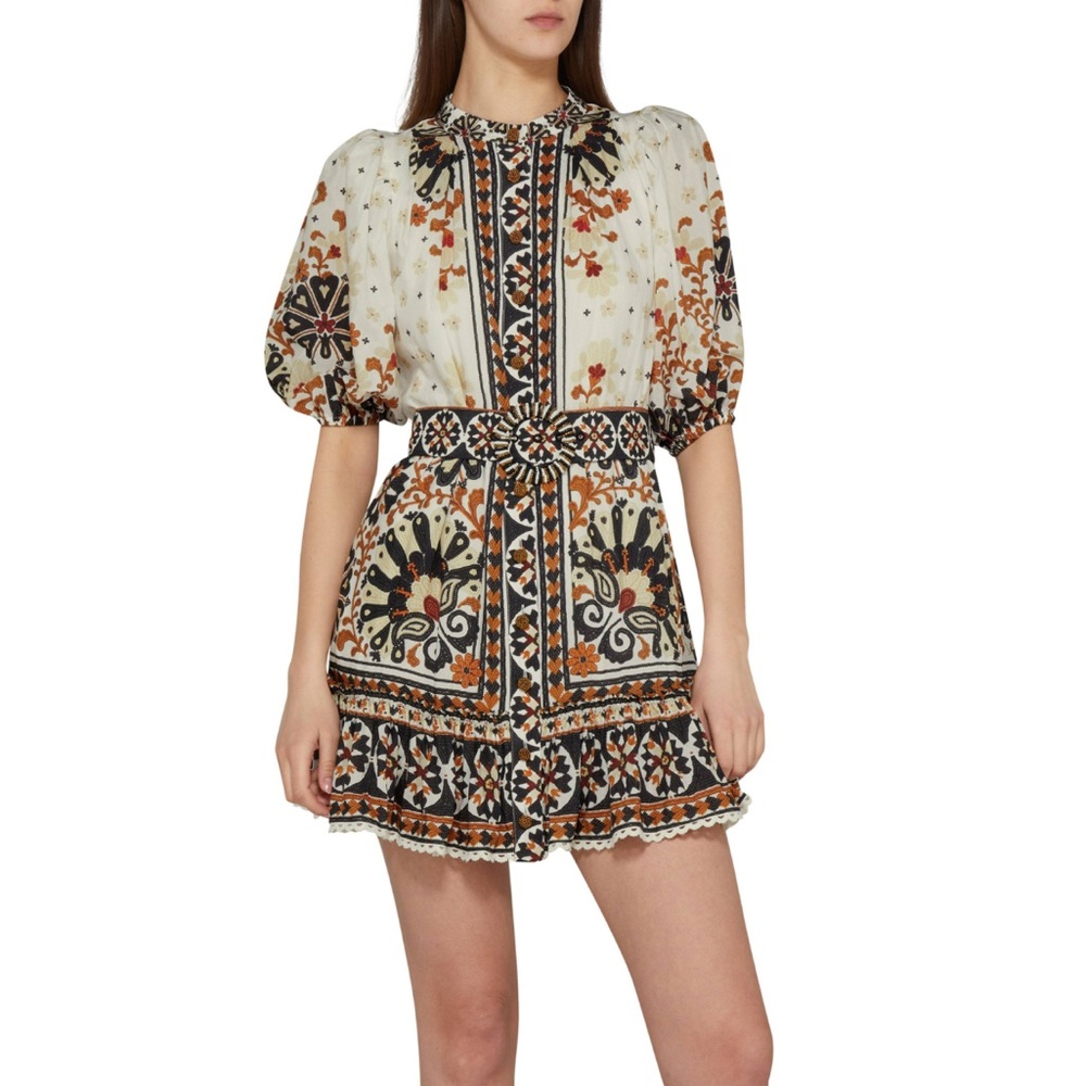 Flower Fan Tapestry Off-White Mini Dress
FARM RIO size XL